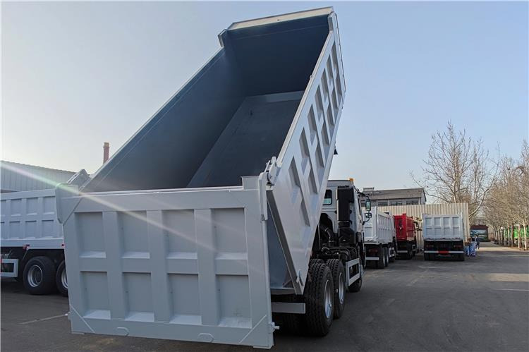 SINOTRUK Used Howo 430HP Dump Truck for Sale In Nigeria Lagos - Кипер: слика 2 SINOTRUK Used Howo 430HP Dump Truck for Sale In Nigeria Lagos - Кипер: слика 2