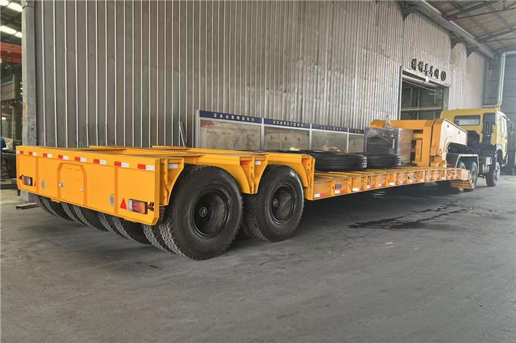 TITAN 2 Axle Detachable Gooseneck Trailer for Sale In Jamaica - Полуприколка за низок утовар: слика 3 TITAN 2 Axle Detachable Gooseneck Trailer for Sale In Jamaica - Полуприколка за низок утовар: слика 3