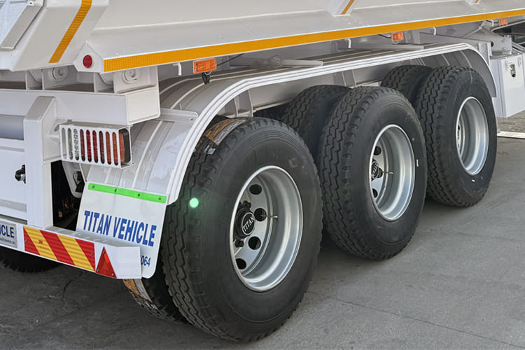 TITAN 3 Axle Tipper Trailer for Sale in Tanzania - Кипер полуприколка: слика 4 TITAN 3 Axle Tipper Trailer for Sale in Tanzania - Кипер полуприколка: слика 4