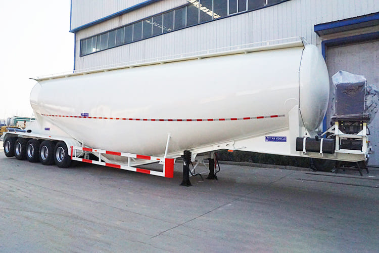 TITAN Bulk Cement Truck Trailer for Sale in Mali - Полуприколка цистерна: слика 2 TITAN Bulk Cement Truck Trailer for Sale in Mali - Полуприколка цистерна: слика 2