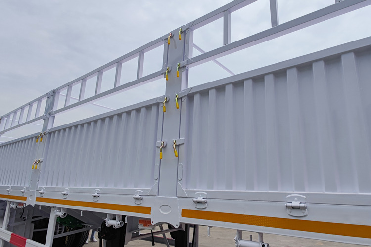 TITAN Cargo Trailer for Sale in Saudi Arabia - Полуприколка за добиток: слика 5 TITAN Cargo Trailer for Sale in Saudi Arabia - Полуприколка за добиток: слика 5