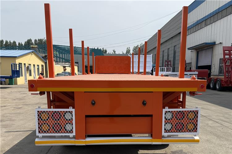 TITAN Container Flatbed Truck Trailer with Piles In Angola - Транспортер на контејнер/ Полуприколка со променливо тело: слика 4 TITAN Container Flatbed Truck Trailer with Piles In Angola - Транспортер на контејнер/ Полуприколка со променливо тело: слика 4