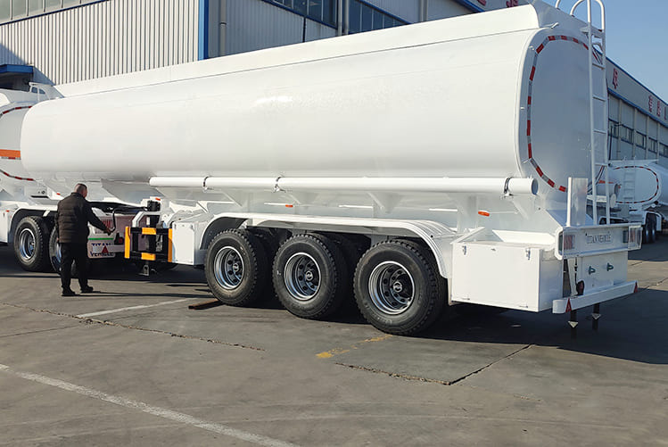 TITAN Fuel Tanker Superlink Trailer for Sale - Полуприколка цистерна: слика 5 TITAN Fuel Tanker Superlink Trailer for Sale - Полуприколка цистерна: слика 5