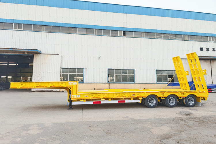 TITAN Semi Low Bed Trailer for Sale in Zambia - Полуприколка за низок утовар: слика 4 TITAN Semi Low Bed Trailer for Sale in Zambia - Полуприколка за низок утовар: слика 4