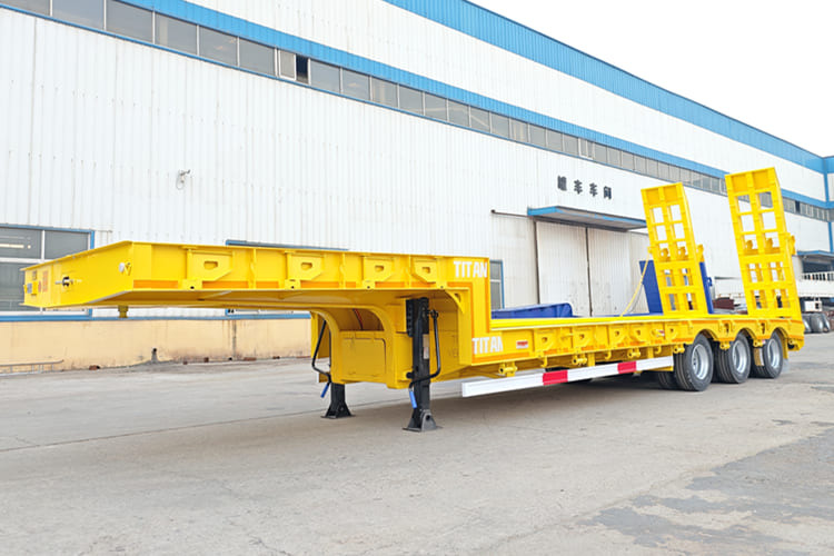 TITAN Semi Low Bed Trailer for Sale in Zambia - Полуприколка за низок утовар: слика 1 TITAN Semi Low Bed Trailer for Sale in Zambia - Полуприколка за низок утовар: слика 1