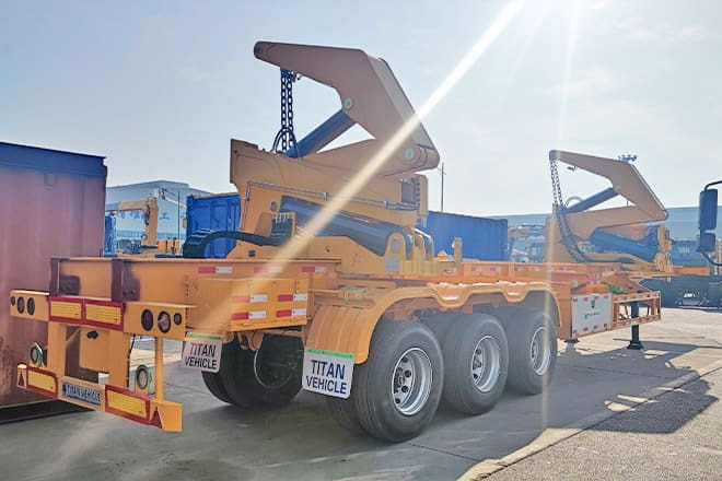 XCMG 40 Ton Sidelifter Container Trailer for Sale in Guyana - Транспортер на контејнер/ Полуприколка со променливо тело: слика 3 XCMG 40 Ton Sidelifter Container Trailer for Sale in Guyana - Транспортер на контејнер/ Полуприколка со променливо тело: слика 3