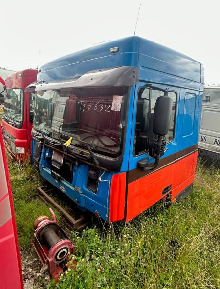 DAF DAF XF105-410 Bleue - Кабина за Камион: слика 1 DAF DAF XF105-410 Bleue - Кабина за Камион: слика 1