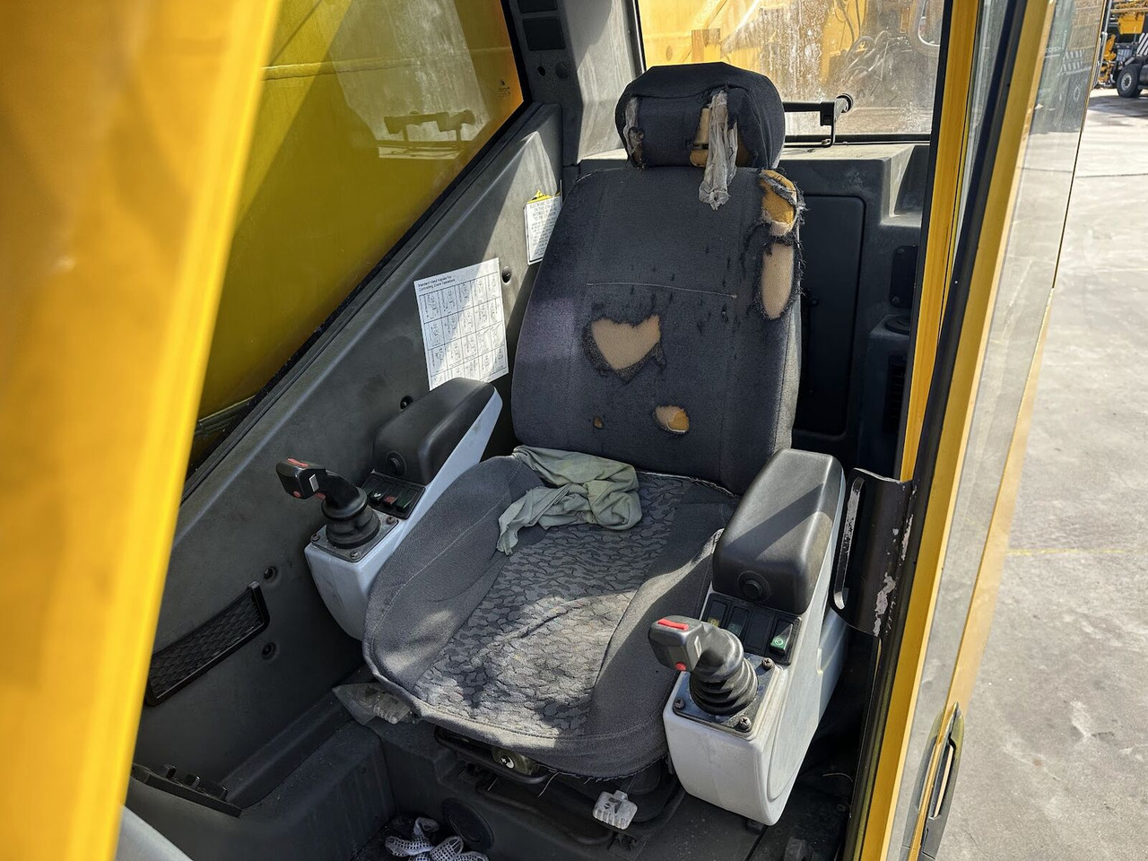 Grove Grove GMK 4100 L - Кран за секакви терени: слика 5 Grove Grove GMK 4100 L - Кран за секакви терени: слика 5