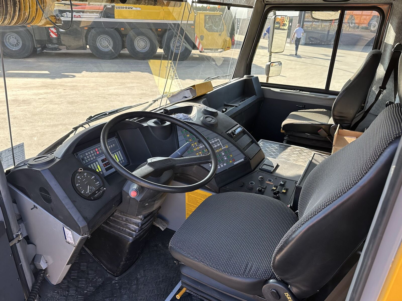 Кран за секакви терени Liebherr Liebherr LTM 1500: слика 7