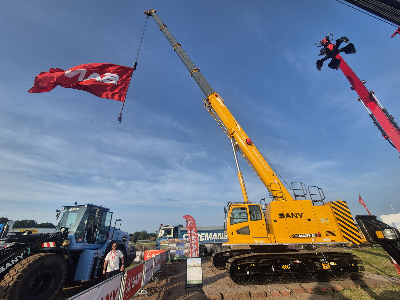 Sany SANY STB500T5-EV - Кран со гасеници: слика 4 Sany SANY STB500T5-EV - Кран со гасеници: слика 4