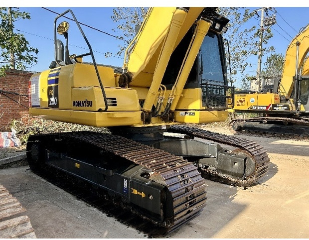 2022 Komatsu PC200-8 - Багер гасеничар: слика 4 2022 Komatsu PC200-8 - Багер гасеничар: слика 4