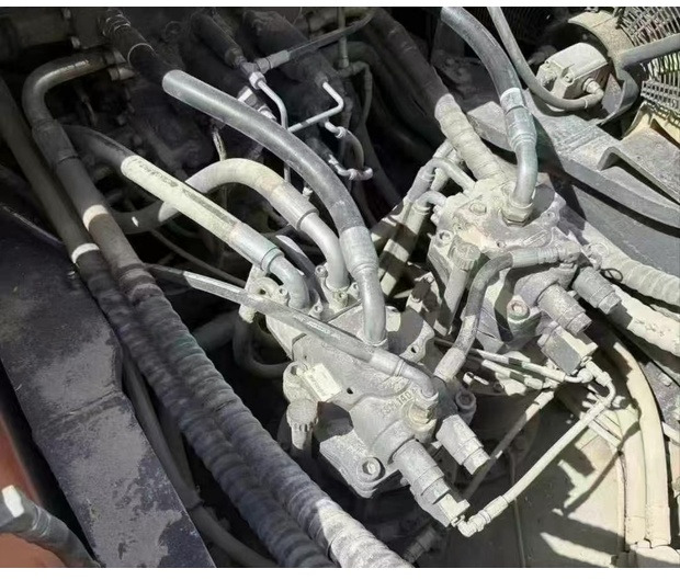 2023 Doosan DX520 - Багер гасеничар: слика 2 2023 Doosan DX520 - Багер гасеничар: слика 2