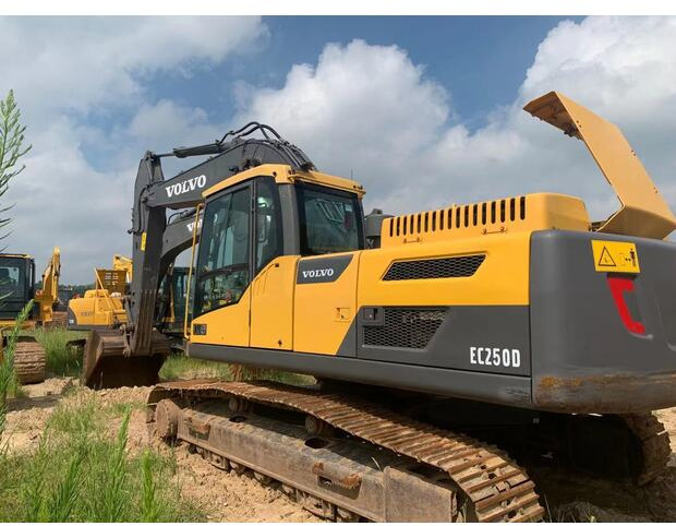 2023 Volvo EC250 - Багер гасеничар: слика 1 2023 Volvo EC250 - Багер гасеничар: слика 1
