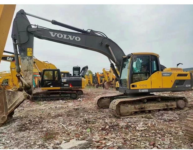 2024 Volvo EC220 - Багер гасеничар: слика 3 2024 Volvo EC220 - Багер гасеничар: слика 3