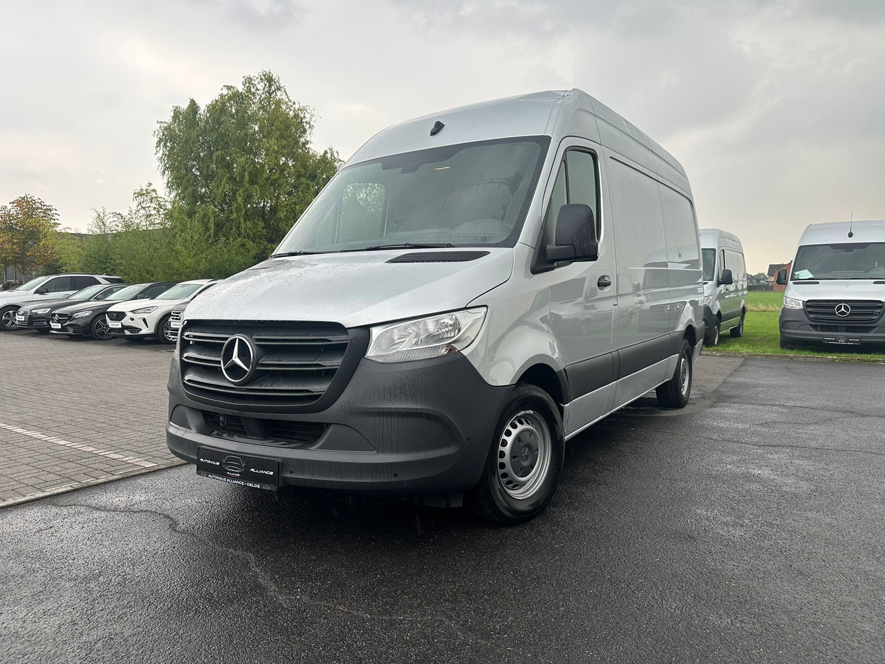 MERCEDES-BENZ Sprinter - Товарно комбе: слика 1 MERCEDES-BENZ Sprinter - Товарно комбе: слика 1