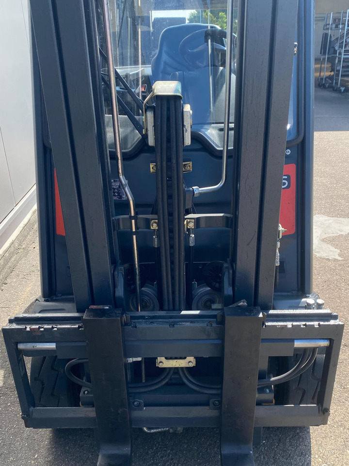 Linde Linde H 16 T - 2.575 h - Seitenschieber - - Плински вилушкар: слика 4 Linde Linde H 16 T - 2.575 h - Seitenschieber - - Плински вилушкар: слика 4