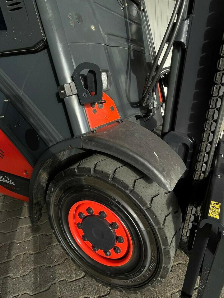 Лизинг на Linde Linde H 50 T - 7.390 h - Seitenschieber/Zinken neu - Linde Linde H 50 T - 7.390 h - Seitenschieber/Zinken neu -: слика 10 Лизинг на Linde Linde H 50 T - 7.390 h - Seitenschieber/Zinken neu - Linde Linde H 50 T - 7.390 h - Seitenschieber/Zinken neu -: слика 10