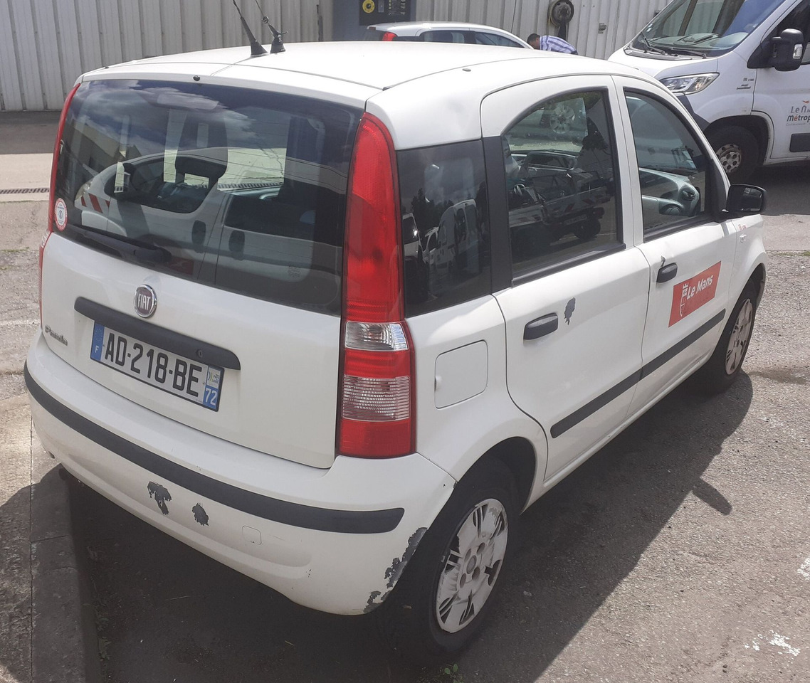 AD-218-BE - FIAT Panda 1.2 Dynamic - Автомобил: слика 3 AD-218-BE - FIAT Panda 1.2 Dynamic - Автомобил: слика 3