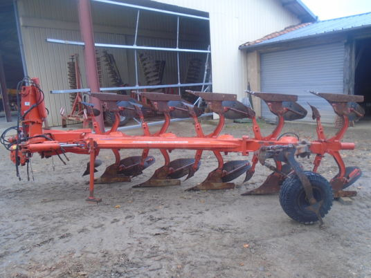 Kuhn VARIMASTER 180 - Плуг: слика 1 Kuhn VARIMASTER 180 - Плуг: слика 1