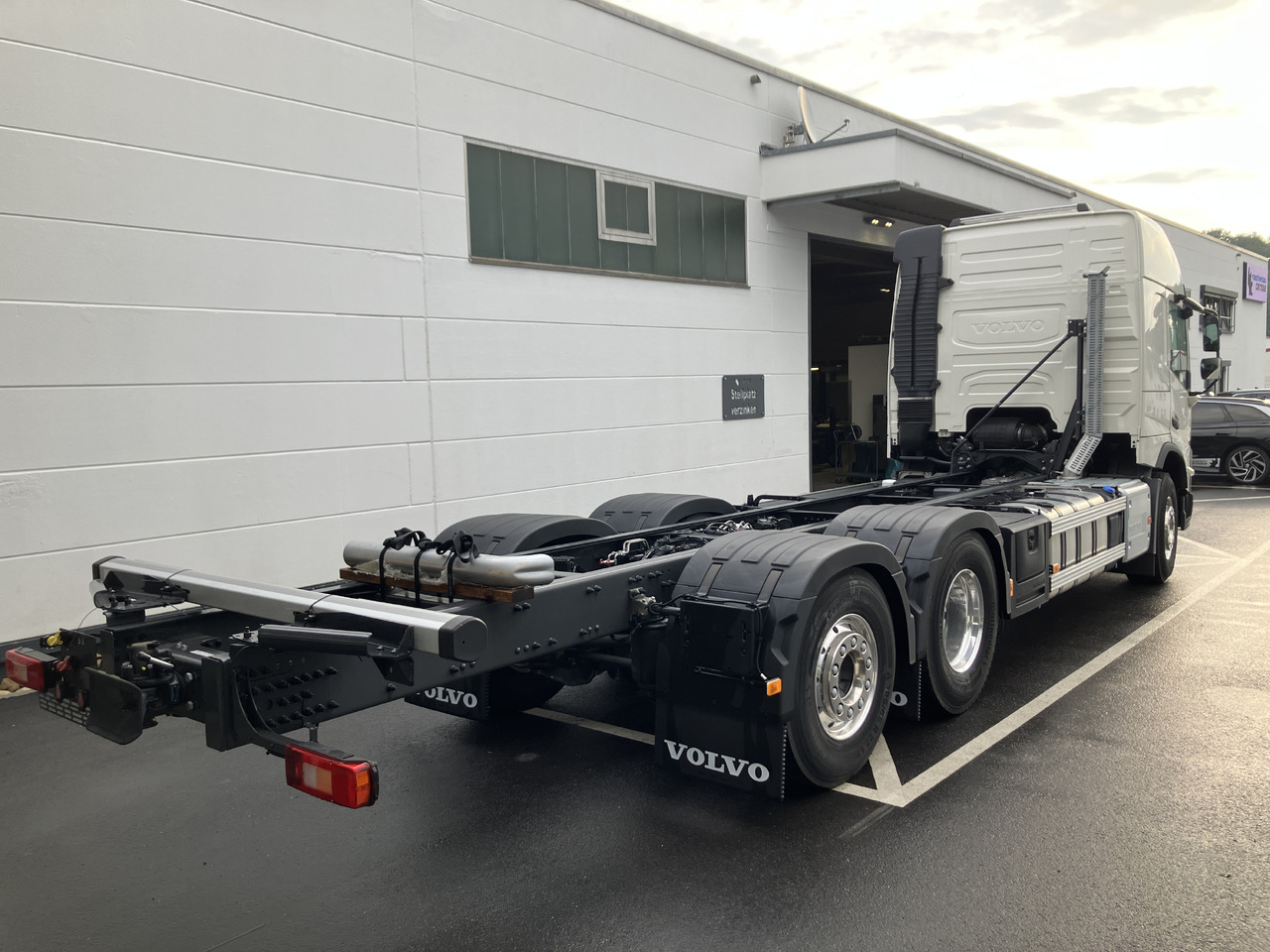 VOLVO FMX 540 6x2 Globetrotter Chassis - Камион со кабинска шасија: слика 3 VOLVO FMX 540 6x2 Globetrotter Chassis - Камион со кабинска шасија: слика 3