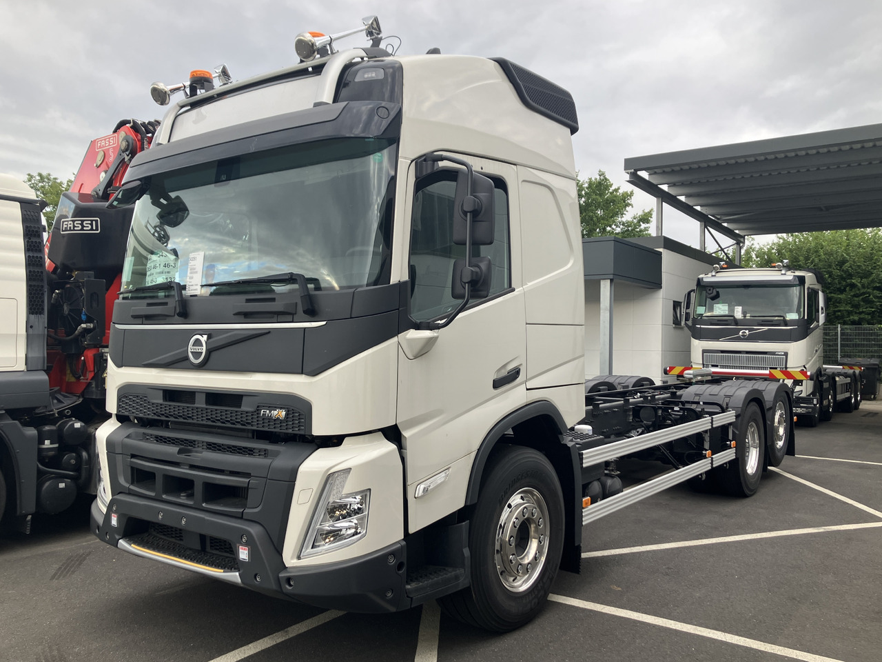 VOLVO FMX 540 6x2 Globetrotter Chassis - Камион со кабинска шасија: слика 1 VOLVO FMX 540 6x2 Globetrotter Chassis - Камион со кабинска шасија: слика 1