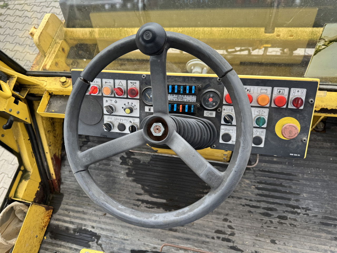 Bomag BW 151 AC-2 - Комбиниран валјак: слика 4 Bomag BW 151 AC-2 - Комбиниран валјак: слика 4