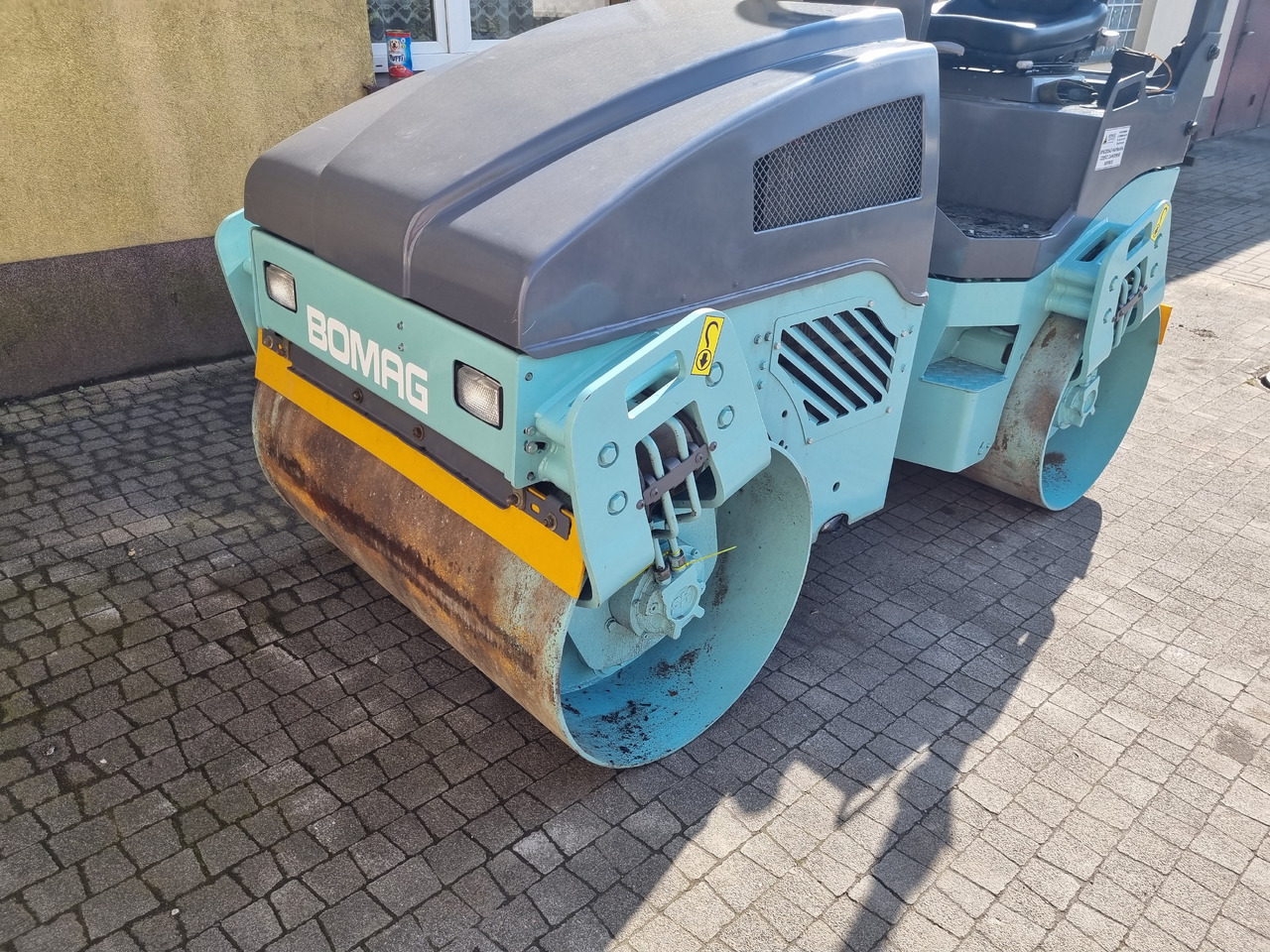 BOMAG BW 120 AD-4 - Ваљак за пат: слика 3 BOMAG BW 120 AD-4 - Ваљак за пат: слика 3