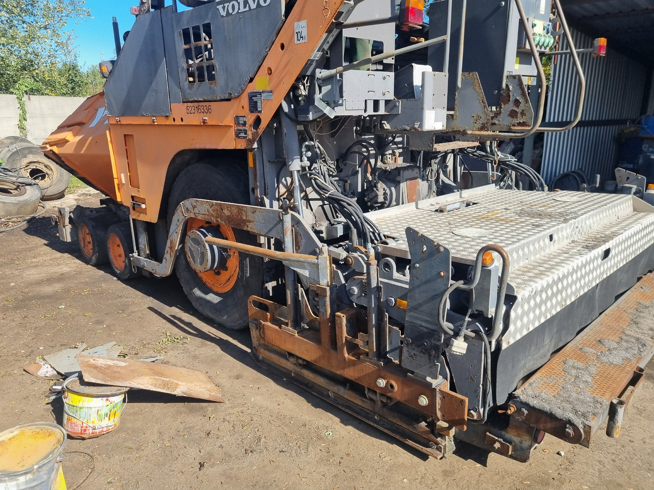 VOLVO TITAN 6870 - Асфалтен поплочувач: слика 4 VOLVO TITAN 6870 - Асфалтен поплочувач: слика 4