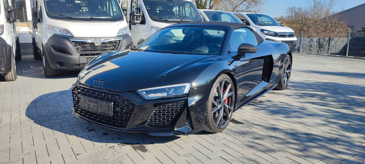Audi R8 Spyder 5.2 FSI RWD performance - Кабриолет: слика 3 Audi R8 Spyder 5.2 FSI RWD performance - Кабриолет: слика 3