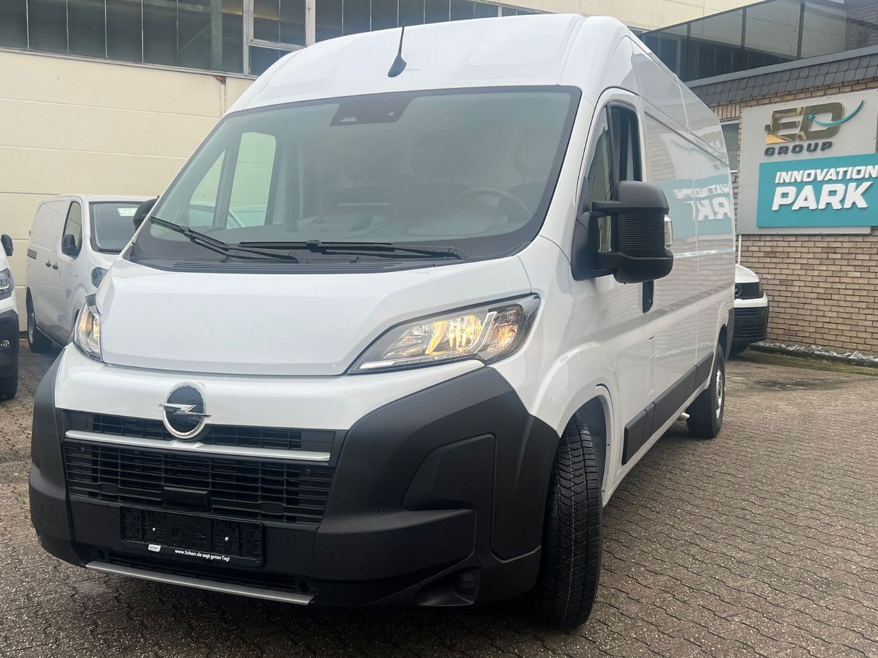 Opel Movano C Kasten L3 H2 3,5t Edition Automatik - Товарно комбе: слика 1 Opel Movano C Kasten L3 H2 3,5t Edition Automatik - Товарно комбе: слика 1