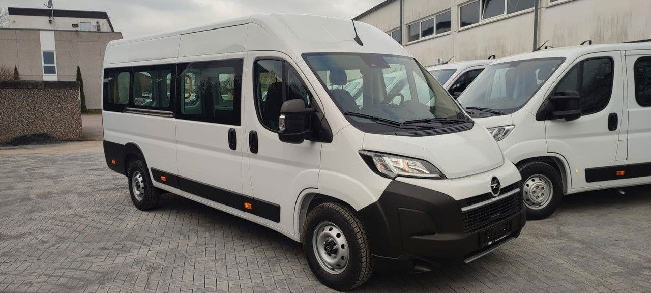 Opel Movano Vollverglast L4H2 verstärkt 2.2 BlueHDI - Минибус, Патничко комбе: слика 2 Opel Movano Vollverglast L4H2 verstärkt 2.2 BlueHDI - Минибус, Патничко комбе: слика 2