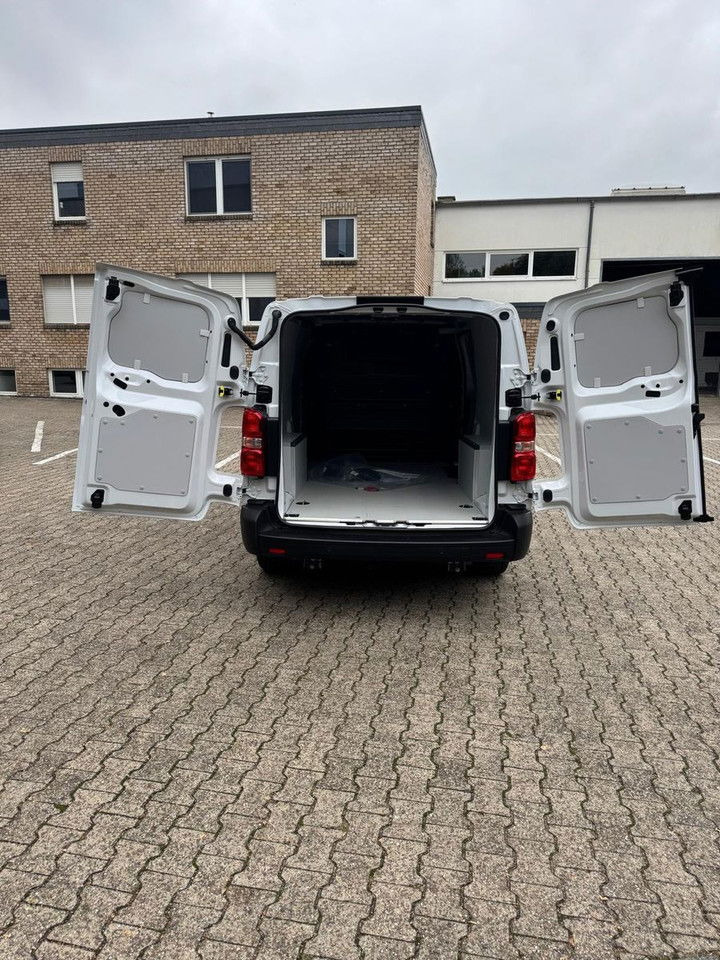 Opel Vivaro L3 144 PS Automatik - Товарно комбе: слика 3 Opel Vivaro L3 144 PS Automatik - Товарно комбе: слика 3