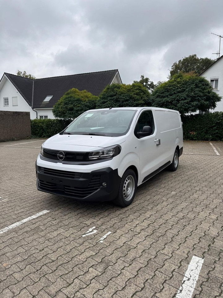 Opel Vivaro L3 144 PS Automatik - Товарно комбе: слика 1 Opel Vivaro L3 144 PS Automatik - Товарно комбе: слика 1