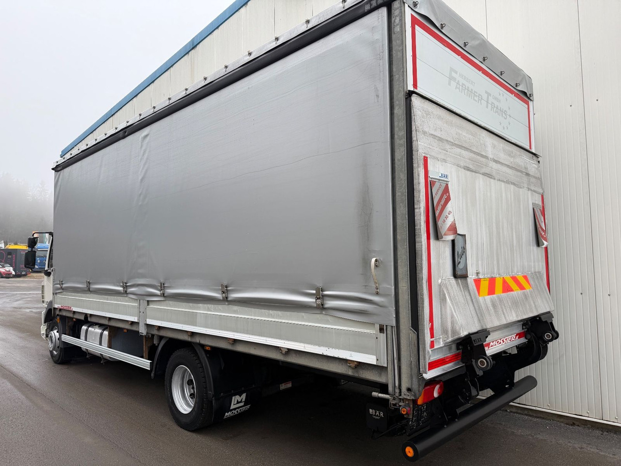 DAF LF 260 2T LBW TÜV neu - Камион со церада: слика 3 DAF LF 260 2T LBW TÜV neu - Камион со церада: слика 3