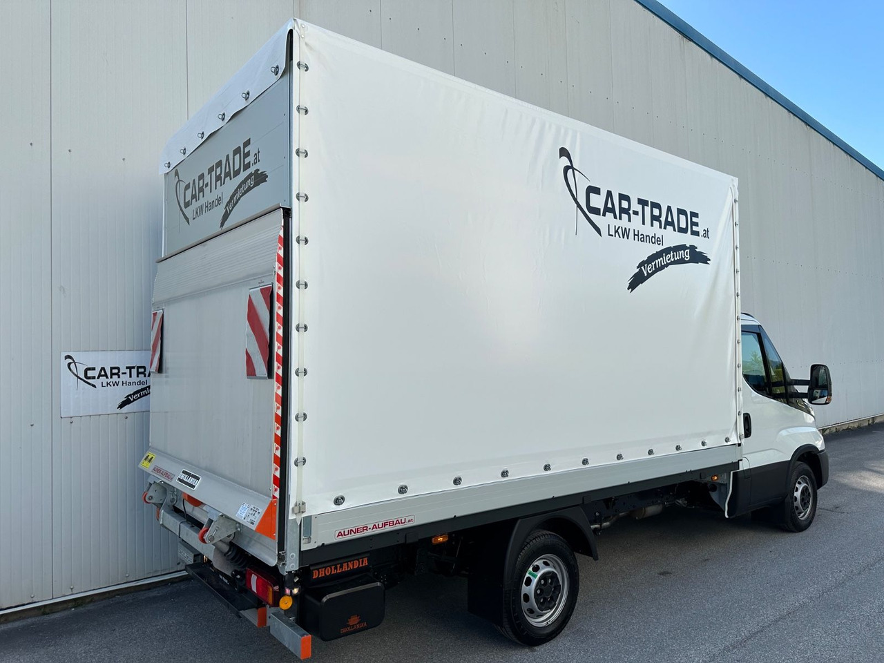 Iveco Daily 35S16 3,0HPI 8g HiMatic LBW Mod 2025 Iveco Daily 35S16 3,0HPI 8g HiMatic LBW Mod 2025 - Комбе со церада: слика 4 Iveco Daily 35S16 3,0HPI 8g HiMatic LBW Mod 2025 Iveco Daily 35S16 3,0HPI 8g HiMatic LBW Mod 2025 - Комбе со церада: слика 4