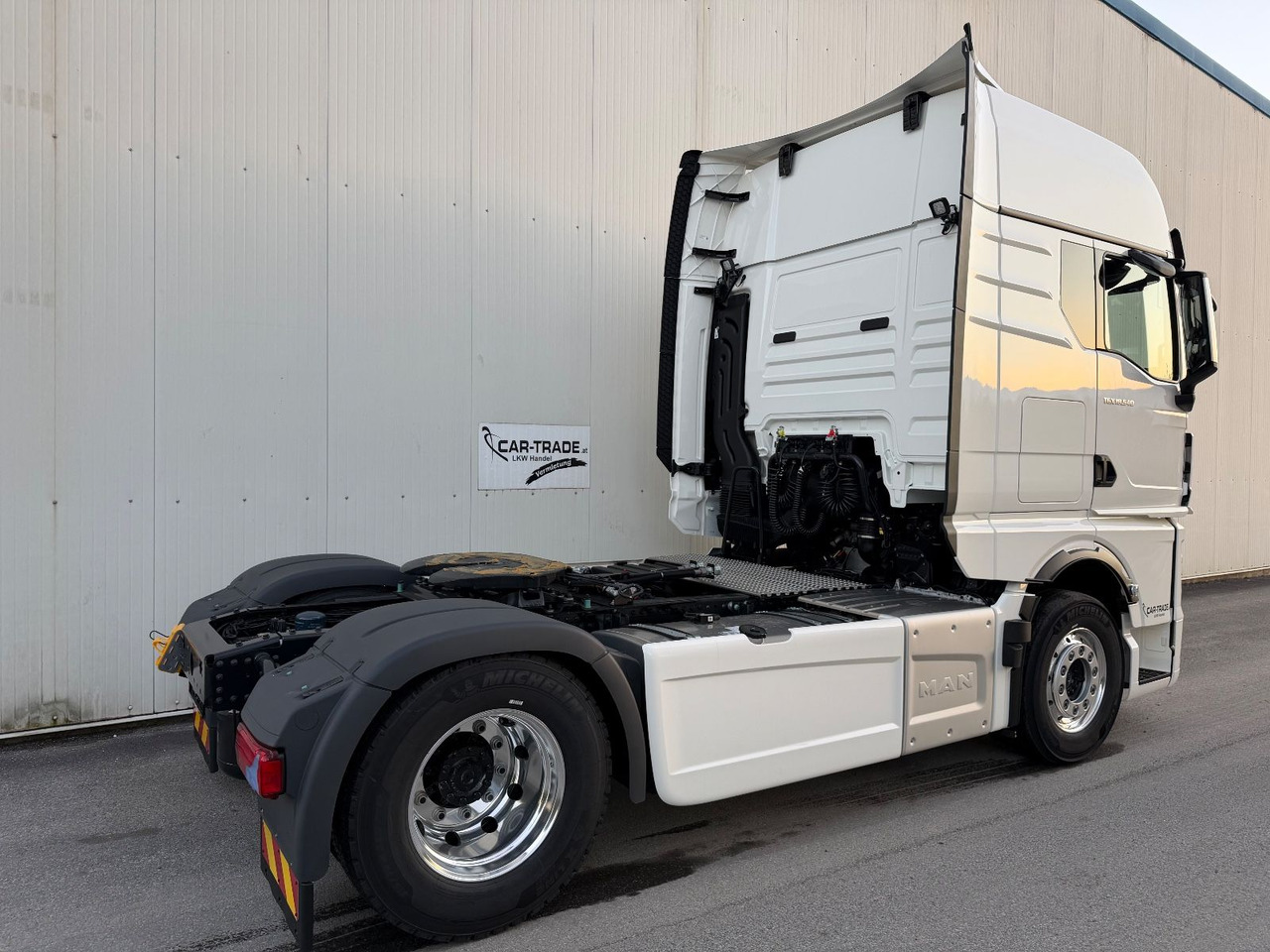 MAN TGX18.540 ALU/LED/2-Hyd - Камион влекач: слика 3 MAN TGX18.540 ALU/LED/2-Hyd - Камион влекач: слика 3