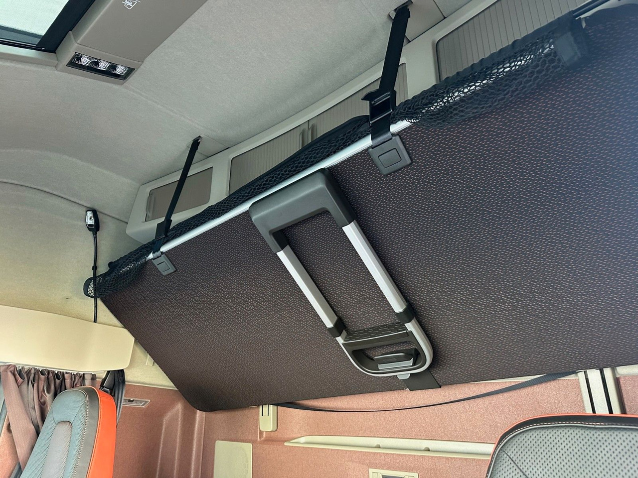 Лизинг на  Volvo FH 750 XL Retarder  Vollausstattung Volvo FH 750 XL Retarder  Vollausstattung: слика 6