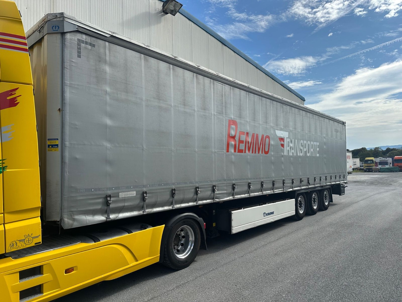 Krone SD 27 Pal-Kasten Lift XL-Cert. Standard - Полуприколка со церада: слика 1 Krone SD 27 Pal-Kasten Lift XL-Cert. Standard - Полуприколка со церада: слика 1