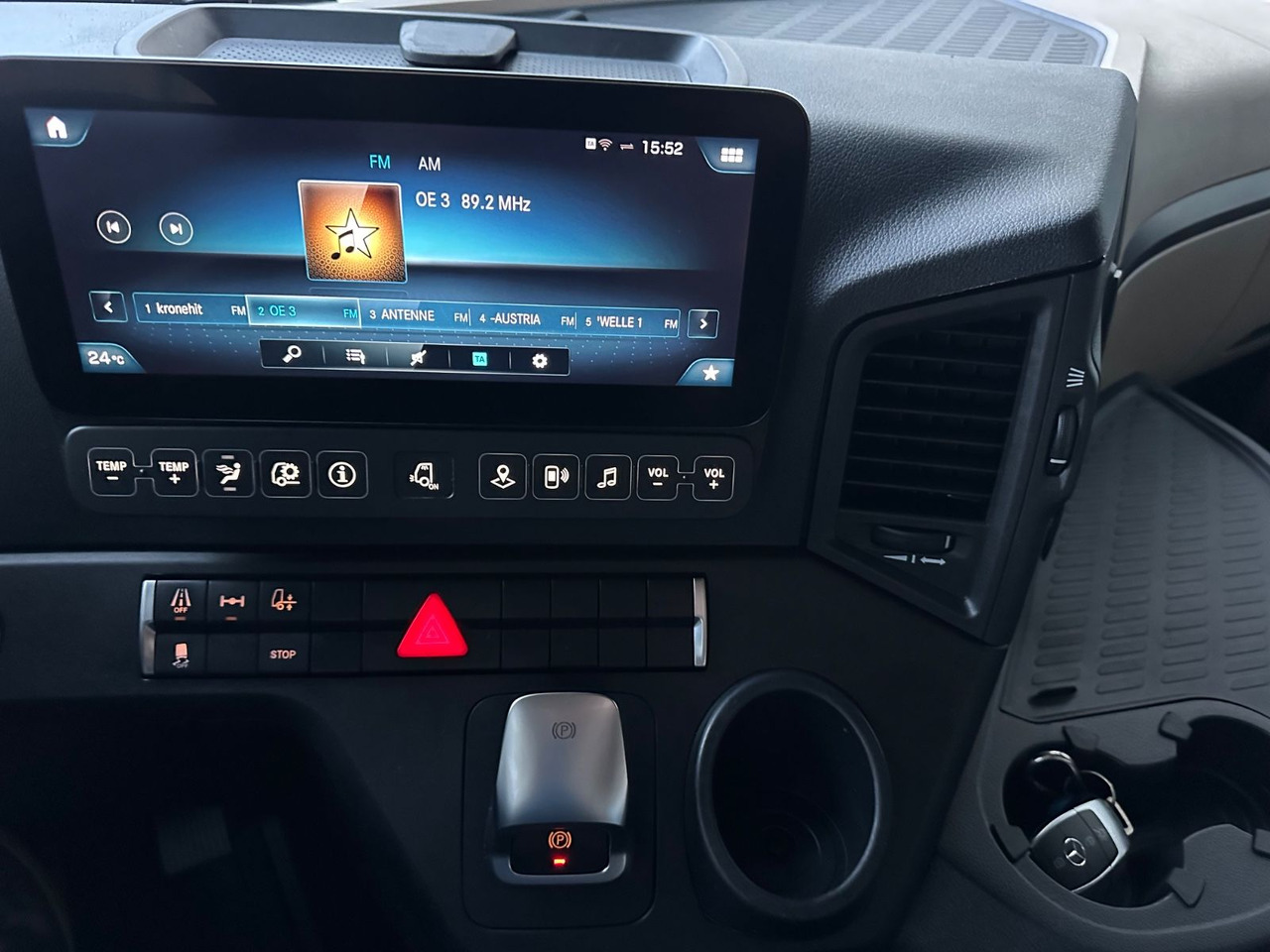 Mercedes-Benz Actros 2545  2T LBW - Транспортер на контејнер/ Камион со променливо тело: слика 4 Mercedes-Benz Actros 2545  2T LBW - Транспортер на контејнер/ Камион со променливо тело: слика 4