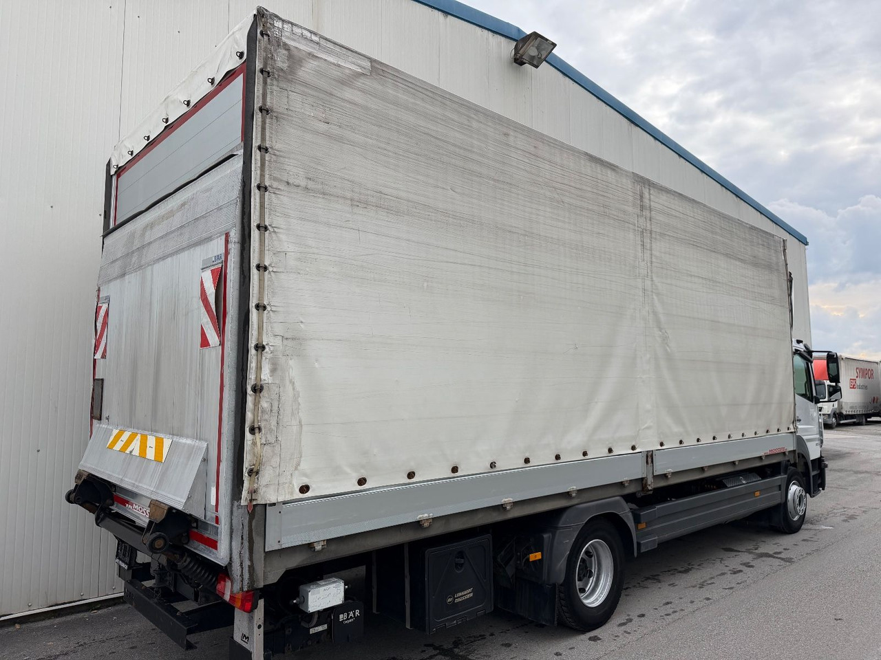 Mercedes-Benz Atego 1524 2T LBW TÜV - Камион со церада: слика 3 Mercedes-Benz Atego 1524 2T LBW TÜV - Камион со церада: слика 3