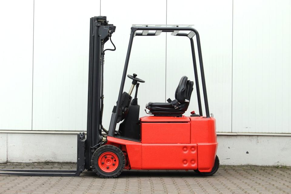LINDE E15Z-02 Triplex 4,7m - Електричен вилушкар: слика 5 LINDE E15Z-02 Triplex 4,7m - Електричен вилушкар: слика 5