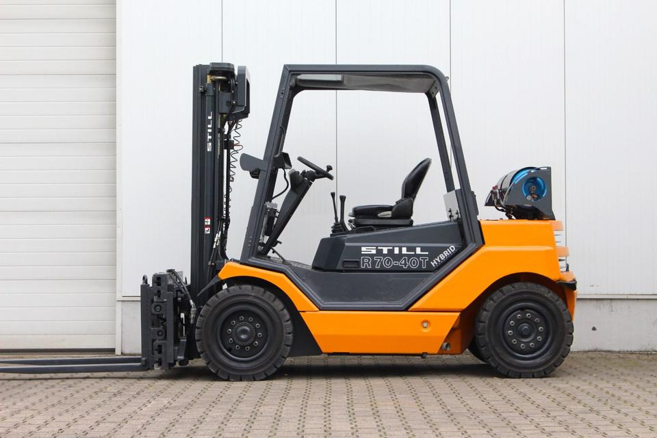 STILL R70-40T Gas Triplex 4t Klammergabel - Плински вилушкар: слика 4 STILL R70-40T Gas Triplex 4t Klammergabel - Плински вилушкар: слика 4