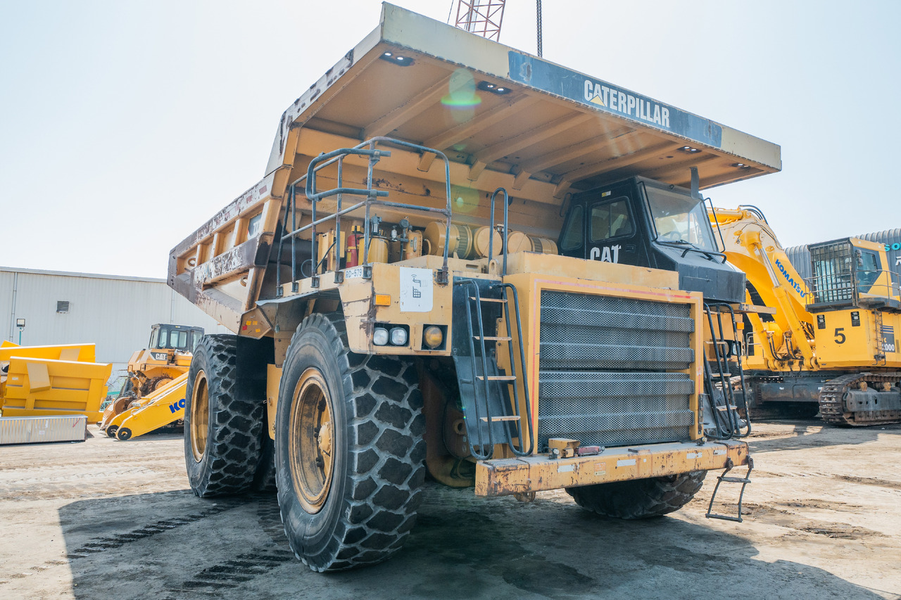 CATERPILLAR 777 D - Голем истоварувач/ Камион за камења: слика 2 CATERPILLAR 777 D - Голем истоварувач/ Камион за камења: слика 2
