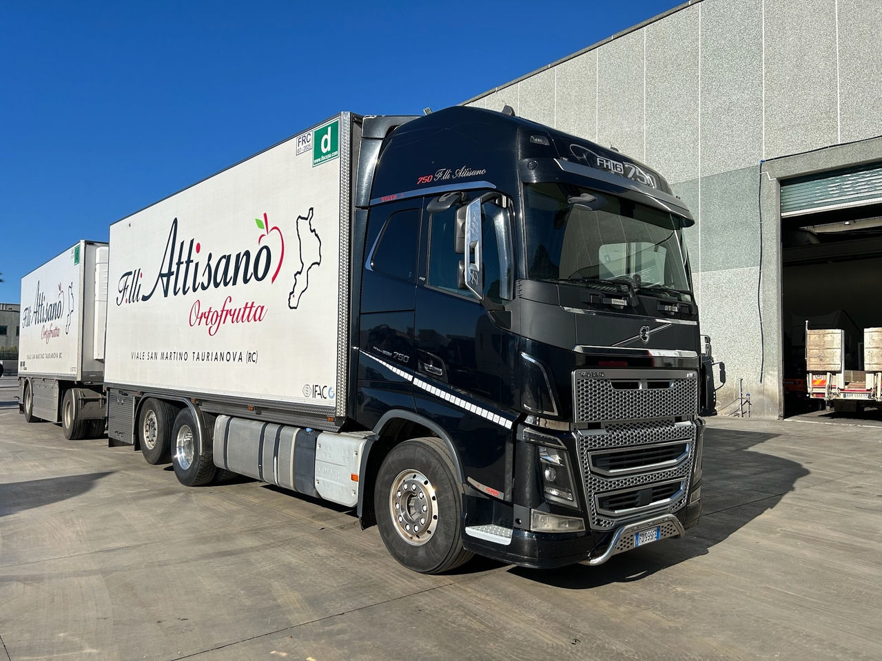 VOLVO FH 750 - Камион ладилник: слика 1 VOLVO FH 750 - Камион ладилник: слика 1