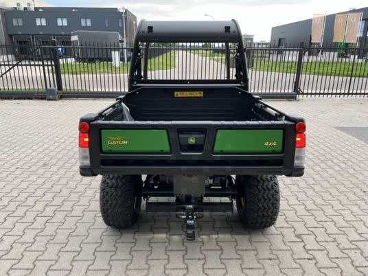 John Deere Gator HPX815E - Сетеренско возило/ Квад: слика 3 John Deere Gator HPX815E - Сетеренско возило/ Квад: слика 3