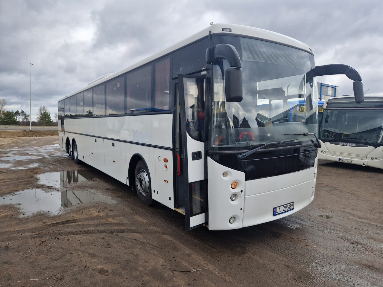 VOLVO B12B VEST HORISONT - Патнички вагон автобус: слика 2 VOLVO B12B VEST HORISONT - Патнички вагон автобус: слика 2
