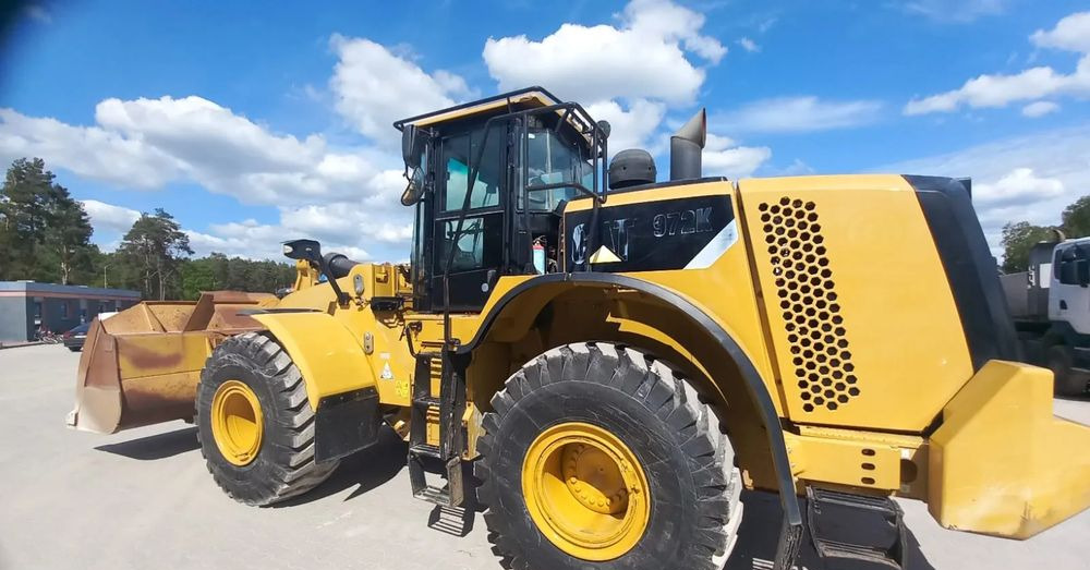 Натоварувач на тркала Caterpillar 972K: слика 1