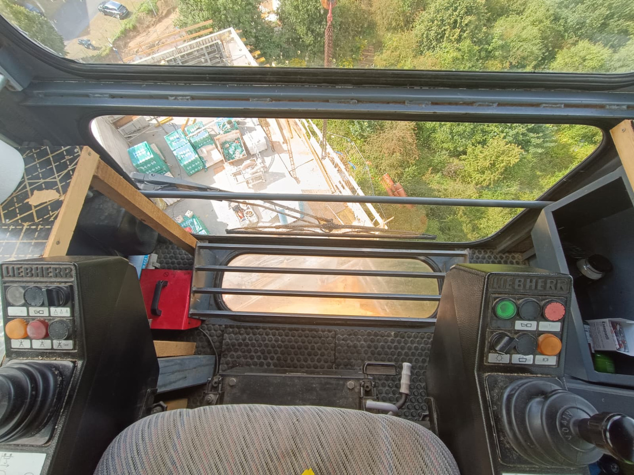 Liebherr 112 EC-H Litronic - Кулски кран: слика 3 Liebherr 112 EC-H Litronic - Кулски кран: слика 3