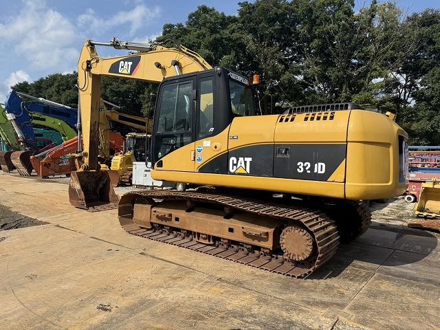 CAT 320D-E - Багер гасеничар: слика 3 CAT 320D-E - Багер гасеничар: слика 3