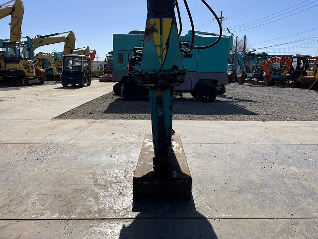 Багер гасеничар CAT E200B: слика 12 Багер гасеничар CAT E200B: слика 12